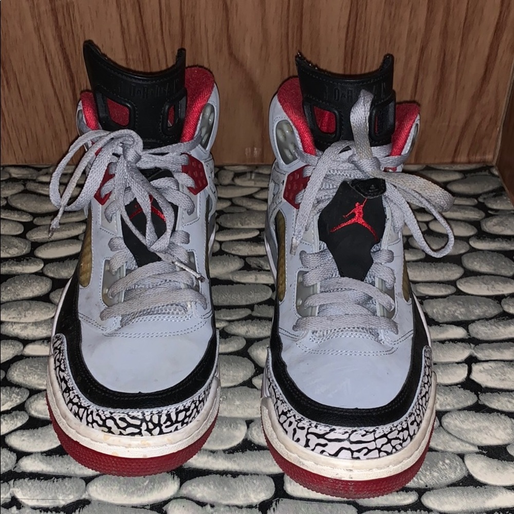 Jordan Spizike Wolf Grey